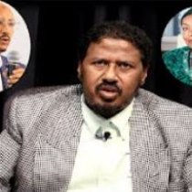 DAAWO: Aqoonyahan Xaamud Cali Oo Eedo Ujeediyay Dr. Edna Aadan Iyo Faysal Cali Waraabe.