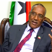 Muuse Biixi Muxuu Maanta Inoo Sheegay?, Tallo Soo Jeedina Waan U Dirayaa..W/Q  Garyaqaan Abdinajah Ahmed