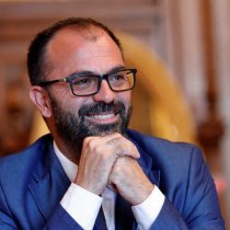 Italy Education Minister Resigns Over Lack of Funds