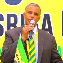 Daawo Muuqaal:-Siyaasi Maxamuud Xaashi Oo ka Hadlay Khilaafka Xisbiyada Iyo Qodobada Lagu Dhexdhexaadiyey