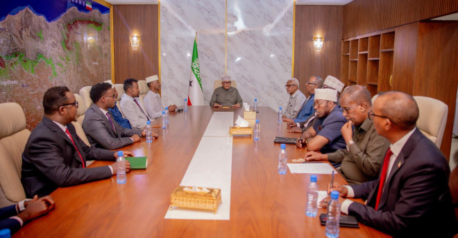 President Irro Meets Former Northeastern MPs Who Have Returned to Somaliland