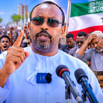 Waxaanu Abaabuli doonaa mudaharaad ka dhan ah Ganacsatada Dalka Madax dhaqameedka Siyaasi Obsiiye DAAWO