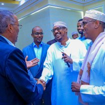 DAAWO: "Sasbaan Ka Qabaa Ganaraalada Oo Ciidanku ... " Muuse Biixi