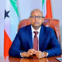 Wasiirka Madaxtooyada: 