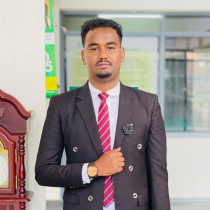 Komishineer Xuseen Badhaani ayaa hada shaaciyay in ay bilaabantay tirinta codadka Gobolka Awdal. DAAWO
