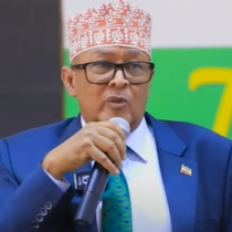 Dawladda Kenya qaab noocee ah ayey u soo dhaweysay madaxqaynaha Jsl. DAAWO