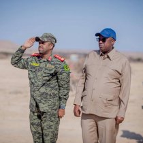 Wasiirka Gaashaandhigga Somaliland iyo Taliyaha Ciidanka Qaranka oo Kormeeray Jiidaha Hore ee Gobolka Sanaag