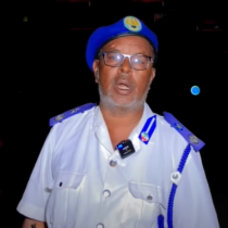 Xukuumadda waxa ka go,an inay taakulayso bulshada ay sameyeen abaaruhu gudoomiyaha hayadda afooyinka DAAWO