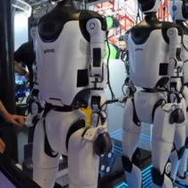 Maraykanka Oo Mamnuucay Qaar Ka Mid Ah Robot-yada Iyo Qalabka Korontada Ee Laga Keeno Shiinaha