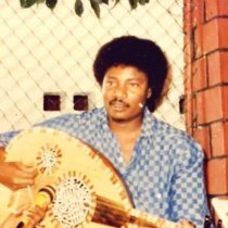 Maxamed daauud"Su'alaha ugu badan ee dadka ay I weydiyaan ayaa ah sidii aabaha kabanka ma u tuntaa. DAAWO