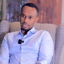 Alle Haw Naxariistee Abwaan Gaariye Sheeg,Dadka Sooliyo Awdal Adanow Hagrateen,Ayaanba Imandoonta Lagu Raadsho Ilay