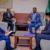 "Markii Ugu Horaysay Ee Aanu Kulano Madaxweyneha Somaliland Cabdiraxmaan Maxamed Cabdilaahi