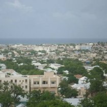 Haweeneyda Shaqeysa: Geesiyadda Isku Dheellitirta Shaqada Iyo Qoyska