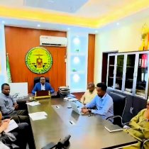 Agaasimaha Guud ee Wasaaradda Horumarinta Khayraadka Biyaha oo la kulmay hay'adda Pharo Foundation