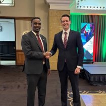 Somaliland iyo Imaraadka Carabta ayaa ka wadahadlay arrimaha Madaarrada iyo duullimaadyada.