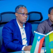 Madaxweyne xasan sheekh oo qaatay Kaadhkii Codaynta ee doorashada lagu muransanyahay DAAWO