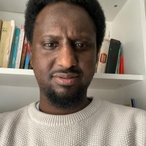narcissism= kaligii qumane/ Kaligii Fiicane. Kaligii is-cajabiye.