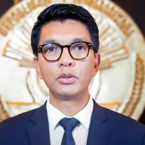 "Go'aanada madaxda dawladdu waa inay caddayn iyo cilmo-baadhis ku dhisnaadaan" Agaasimaha CSI DAAWO