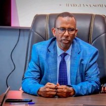 Wasiirka Arrimaha Gudaha JSL oo Shaaciyay In La Qabtay Shabakad Lagu Eedeeyay Faragelin Shisheeye