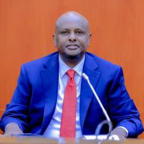 Madaxweyne Cirro Oo Dib Ugu Soo Laabtay Somaliland Kadib Safar Uu Ku Tegay Imaaraadka Carabta