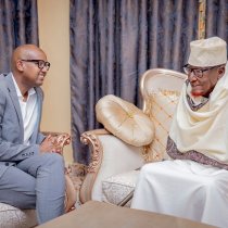 Minister Saed Sulub don't have good reputation and unwise politic .  Ali Behi