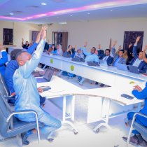 "Masuuliyad midaysan ayaa wax lagaga qaban shilalka gaadiidka" Agaasimaha Wasaaradda Gaadiidka. DAAWO