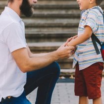 Tilmaamo ku saabsan tarbiyada carruurta