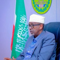 Guddoomiyaha Gobolka Awdal iyo Maayirka Boorama oo Kormeeray Dhismaha Garoonka Kubadda Koleyga