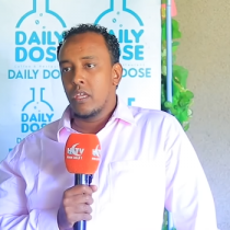 DEG DEG " Saamaxaad ayaan u fidiyay Bogor Cismaan Aw Maxamuud Maxamed Buur-madow." Madaxwayne Muuse