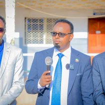 DEG DEG: Wasiir Ku-xigeenka Biyaha Oo Kulan La Qaatay Shaqaalaha Burco – Amar Ku Saabsan Adeegga Biyaha