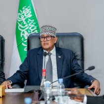 Madaxweyne Cirro: 