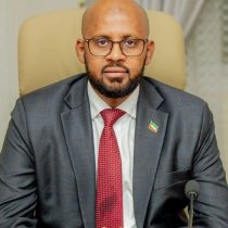 Sheeko Ku Timid Nin Dacawo Gubay! Wixii uu habeenkii gaystay ayaa aroortii laga guday!