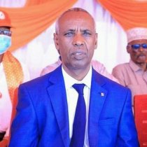 Gudomiyaha Baanka Dhexe Cali Baqdaadi Oo Fooqyo Waa Weyn Ka Dhisanaya Magaalada Hargeysa+Sawiro