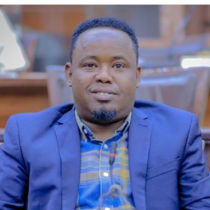 "Haddii Gadabuursi iyo Ciise is dilayaan maxay isku dili waayeeyin Jabuuti iyo Itoobiya."Xil Maxamed DAAWO