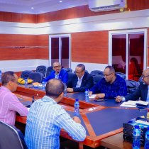 War Degdeg Ah: Golaha Deegaanka Laascaanood Oo Doortay Maayar iyo Maayar Xigeenka