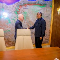 DEG DEG Ra'iisul Wasaare Xamsa oo kulan muhiim ah la yeeshay Madaxweyne Biden