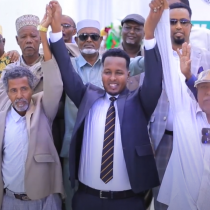 "Kulmiye Waa Xisbi Gaamuray,khilaafadkuna Waa Sunaha Xisbiyadda,macaan Jeceshu "Xildhibaan Qodax DAAWO
