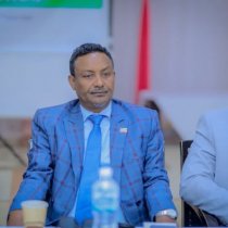Madaxweyne xasan sheekh oo qaatay Kaadhkii Codaynta ee doorashada lagu muransanyahay DAAWO