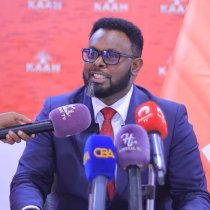 Hogaamiyihii xisbiga ugu weyn mucaaradka oo laga reebay tartanka doorashada .DAAWO