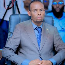 Wasiirka Caafimaadka: 