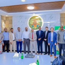 Maayirka Hargeysa oo Ka Hadlay Afur Wadareed iyo Xalinta Dhibaatada Biyaha