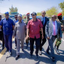 War Degdeg Ah: Golaha Deegaanka Laascaanood Oo Doortay Maayar iyo Maayar Xigeenka