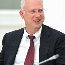 Japan oo Ka Fiirsanaysa Iibsashada Shidaalka Ruushka Kadib Ka-dhaafis Cunaqabatayn oo uu Bixiyay Mareykanka