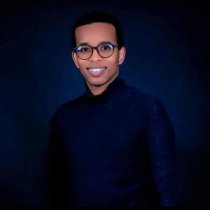 Axmed Billad: Weriye Soomaaliyeed oo Dhisaya Saameyn Warbaahineed oo Ballaaran oo Baraha Bulshada ah