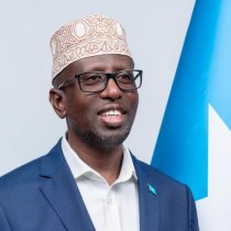 Wasaaradda Ganacsiga oo Daah-furtay Shir Lagu Ansixinayo Siyaasadda iyo Xeerka Iskaashatooyinka Dalka