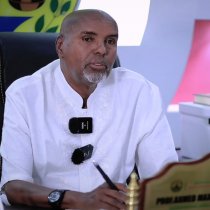 "12-ka Habeenimo wixii ka dambeeya Hargeysa Hotel lagu Caweyn kara ma jirayo .Gu Maroodi-Jeex DAAWO