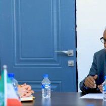 Guddida Nabadda Qaranka Somaliland Oo Kulan La Yeeshay Masuuliyiin Ka Socday Dowladda UK