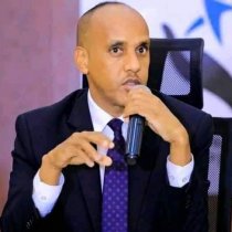 Madaxweyne Mustafe Cagjar Oo  Kajawaabay War Kasoo Baxay Golaha Wasiirada Somaliya