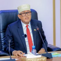 Ganacsade Biindhe waxa uu mudan-yahay ku dayasho iyo mahad celin Qaran
