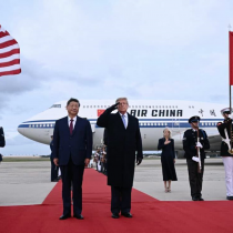 Trump Oo Si Heer Sare Ah U Qaabilay Xi Jinping, Booqasho Saddex Maalmood Ahna Ka Bilaabatay Washington